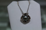 Gorgeous Topaz Pearl Insdie Seashell