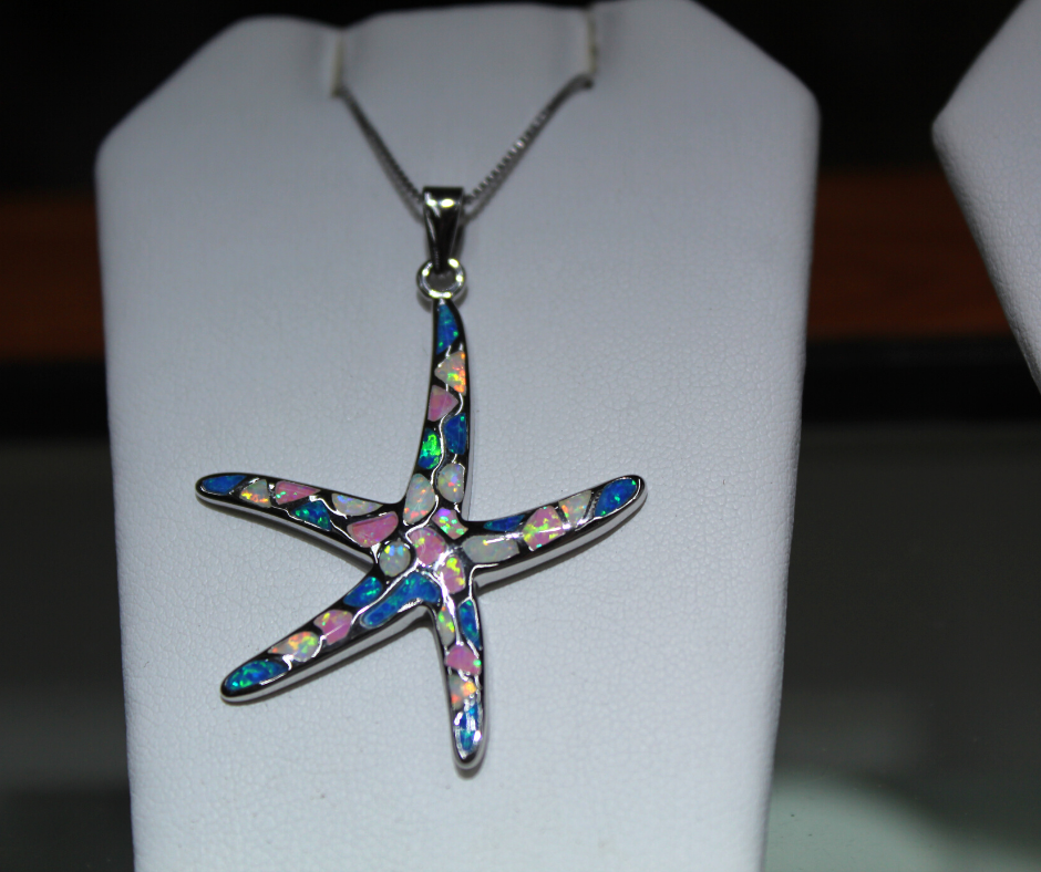 Real 2025 starfish necklace