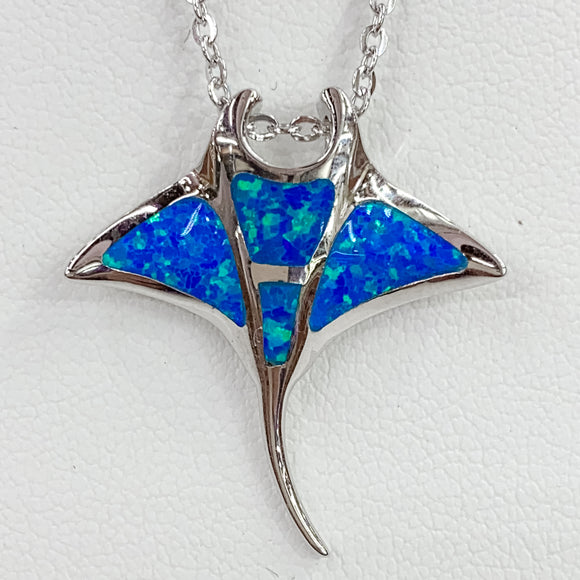 Stylish Manta Ray Pendant Necklace