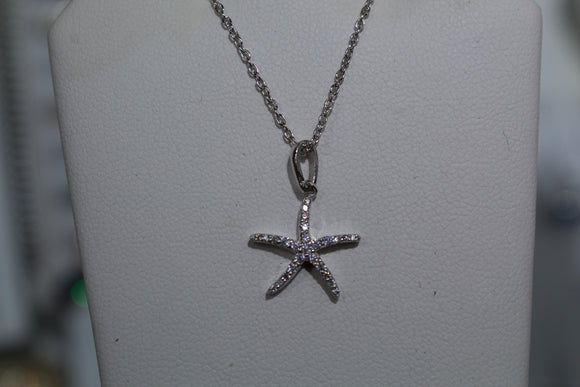 Dainty Starfish Necklace with Cubia Zerconia stones